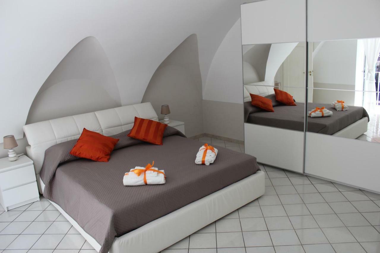 Mergellina Suite เนเปิลส์ ภายนอก รูปภาพ